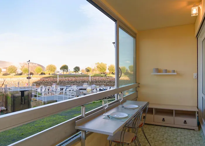 A Joaninha - Vue Sur Le Port *