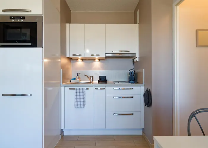 A Joaninha - Vue Sur Le Port * Courseulles-sur-Mer